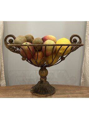 Vintage Wrought Iron Decorative Pedestal Fruit Bowl Basket Center Piece